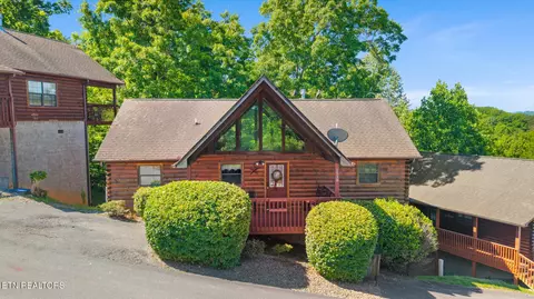 1538 Bears Den Way, Sevierville, TN 37862