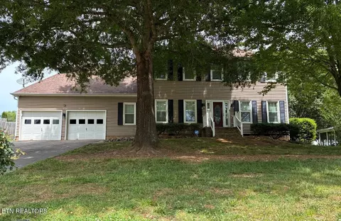 7720 Gracemont Blvd, Knoxville, TN 37938