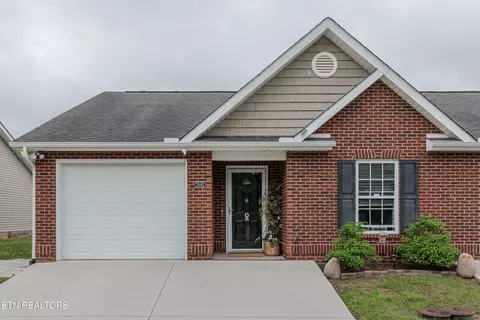 5141 Spring Petal Way, Knoxville, TN 37912