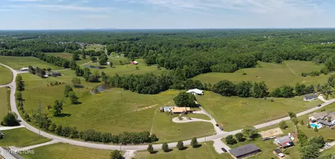 4015 Baxter Rd, Baxter, TN 38544 photo 48
