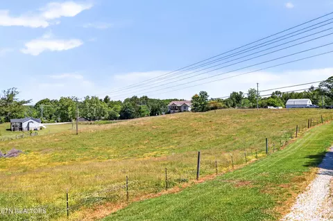 4015 Baxter Rd, Baxter, TN 38544 photo 46