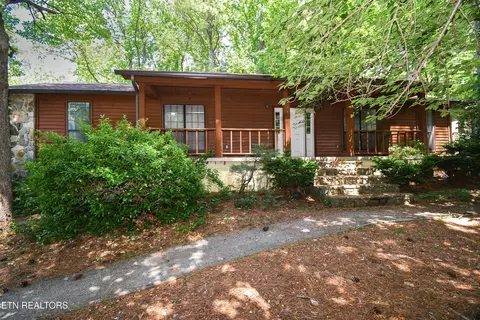 4436 Timberlake Dr, Louisville, TN 37777