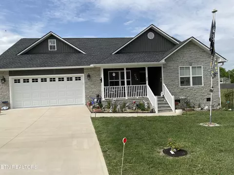 345 Colby Cir, Crossville, TN 38571