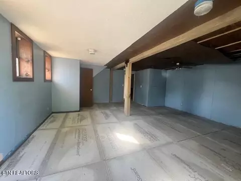 6528 Withers Cir, Talbott, TN 37877 photo 3
