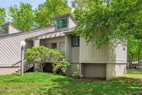 59 Eagle Ct, Crossville, TN 38558