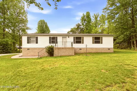 133 Cutters Ln, Clinton, TN 37716