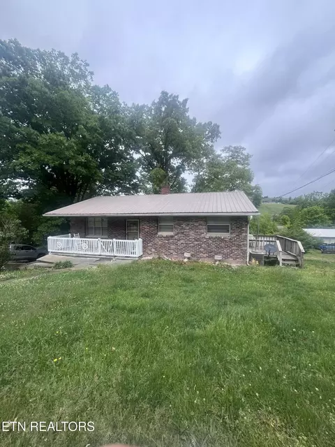 9154 Highway 131, Washburn, TN 37888