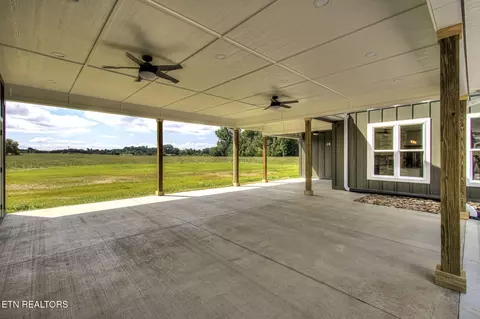 2384 Valley Home Rd, Talbott, TN 37877 photo 8