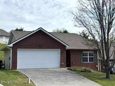 5237 Sinclair Dr, Knoxville, TN 37914