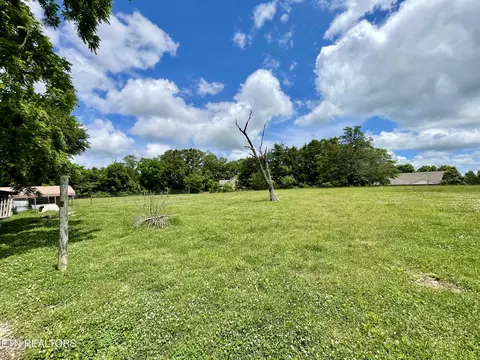 Exterior - 7600 Corryton Rd, Corryton, TN 37721 photo 10 of 20