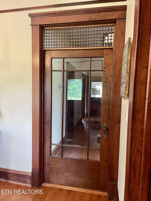 Entry Way - 7600 Corryton Rd, Corryton, TN 37721 photo 1 of 7