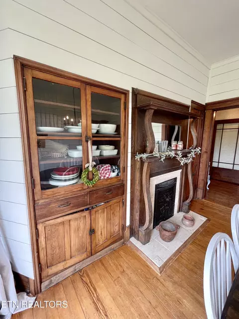 Dining - 7600 Corryton Rd, Corryton, TN 37721 photo 2 of 4