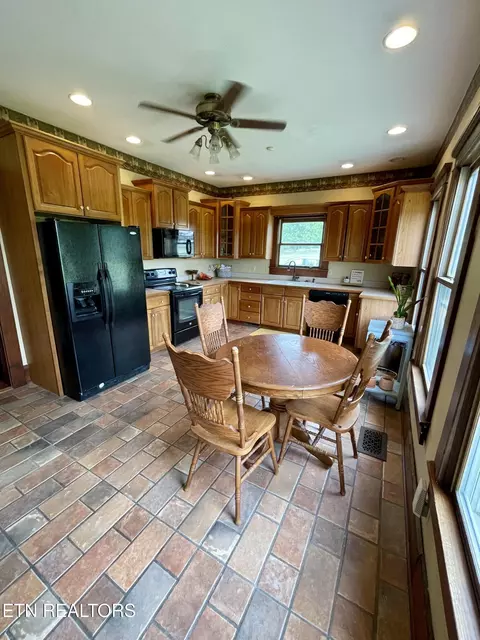 Kitchen - 7600 Corryton Rd, Corryton, TN 37721 photo 1 of 2
