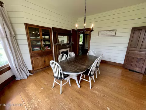 Dining - 7600 Corryton Rd, Corryton, TN 37721 photo 1 of 4