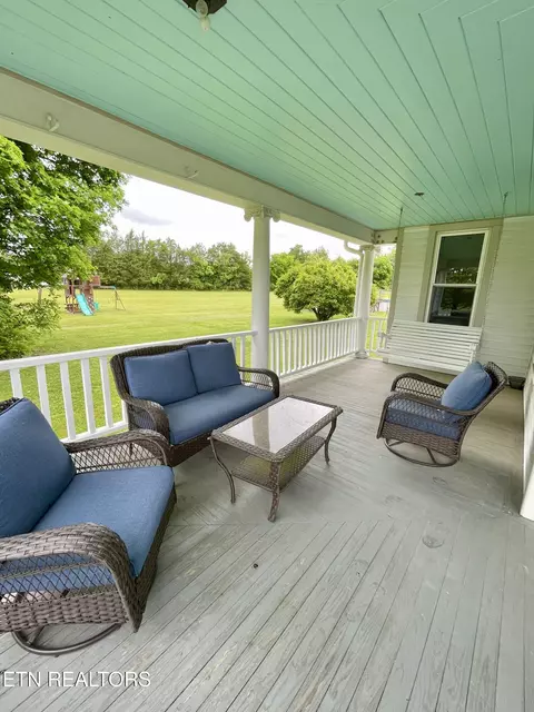 Exterior - 7600 Corryton Rd, Corryton, TN 37721 photo 7 of 20