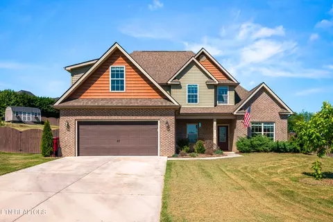 134 Chancery Ct, Piney Flats, TN 37686