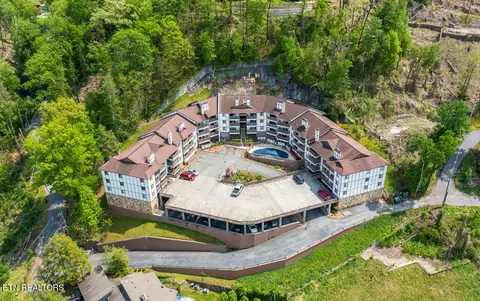 616 Turkey Nest Rd #108, Gatlinburg, TN 37738