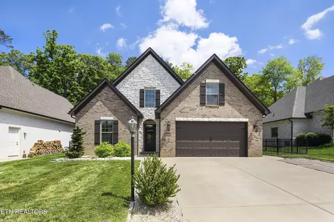 1412 Bronze Ln, Knoxville, TN 37922