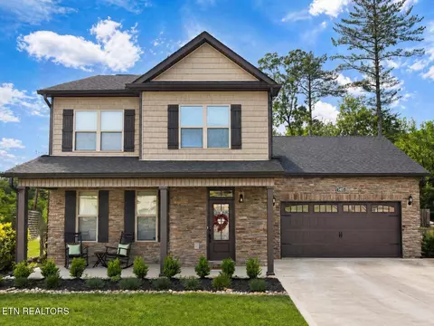 1485 Dream Catcher Dr, Knoxville, TN 37920