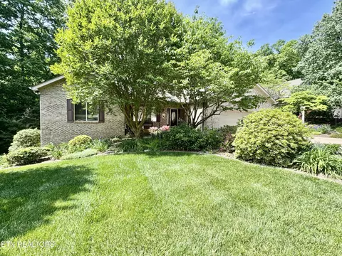 508 Skiatook Ct, Loudon, TN 37774