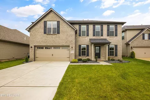 8849 Yellow Aster Rd, Knoxville, TN 37931