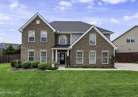 2515 Timber Highlands Ln, Knoxville, TN 37932