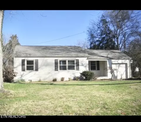 6006 Arcadia Dr, Knoxville, TN 37920