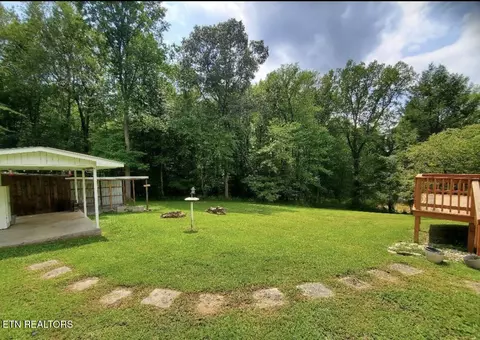 Exterior - 342 Vine Ave, Oneida, TN 37841 photo 11 of 14