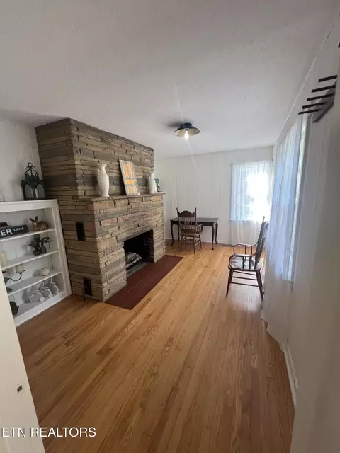 Other - 342 Vine Ave, Oneida, TN 37841 photo 2 of 6