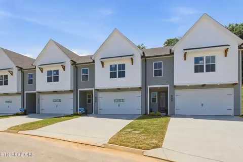 1661 Lateglow Way, Knoxville, TN 37931