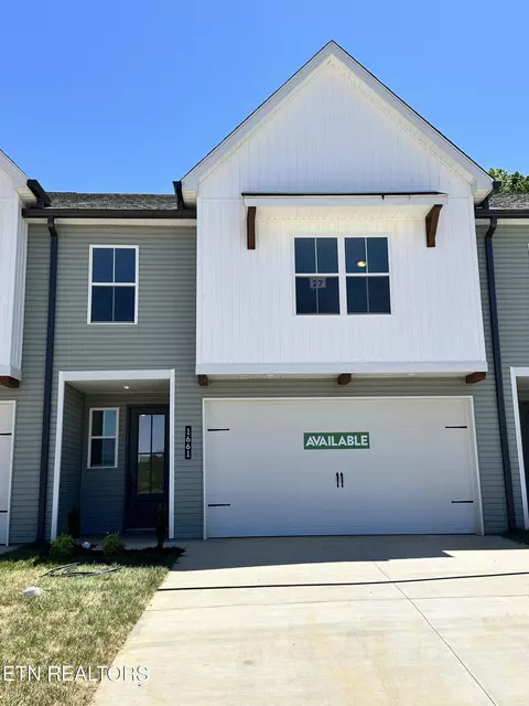 1661 Lateglow Way, Knoxville, TN 37931
