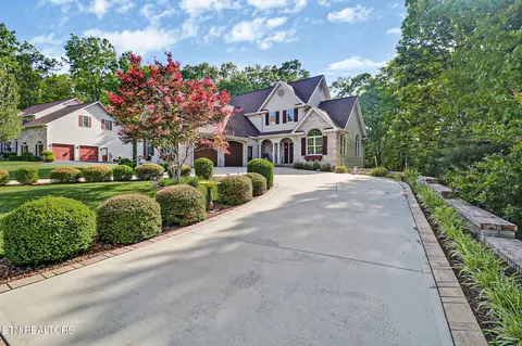 255 Quail Ridge Dr, Crossville, TN 38555