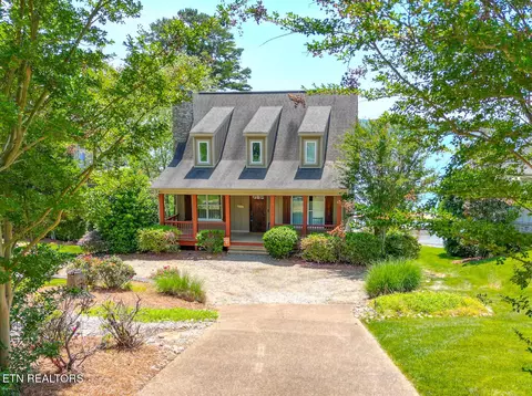 3010 White Oak Cir, Rockwood, TN 37854
