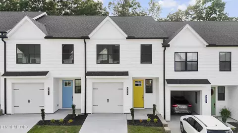 8809 Chapman Trace Way, Knoxville, TN 37920