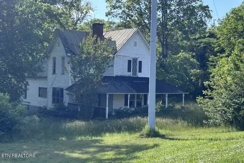 1026 Ruritan Rd, Harriman, TN 37748