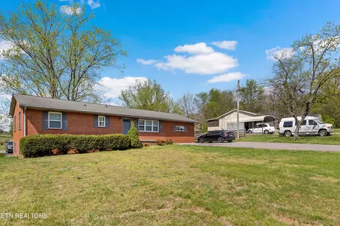 6301 Strawberry Plains Pike, Knoxville, TN 37914