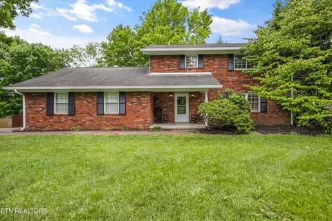 11712 Georgetowne Dr, Knoxville, TN 37934