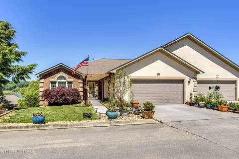 1005 Brentwood Ct, Kingston, TN 37763