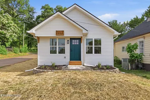 1443 Beaumont Ave, Knoxville, TN 37921