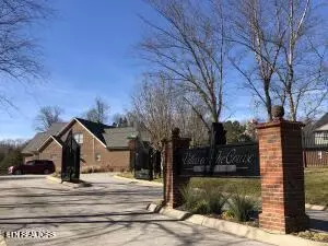 39 Royal Troon Cir, Oak Ridge, TN 37830