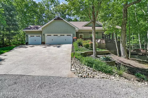 123 Leinster Ln, Crossville, TN 38558