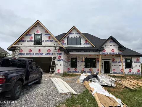 103 Chestnut Oak Ct, Oak Ridge, TN 37830