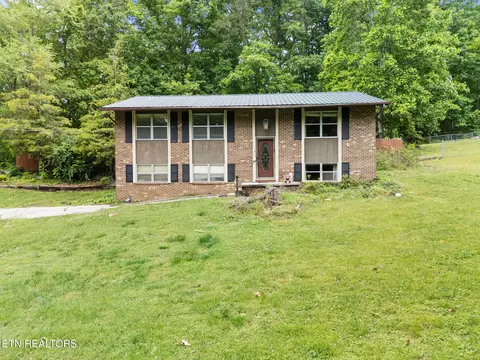 109 Glenn Cir, Powell, TN 37849