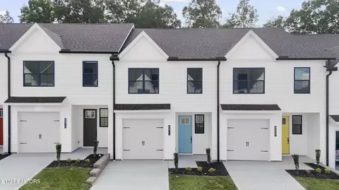8811 Chapman Trace Way, Knoxville, TN 37920