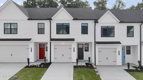 8813 Chapman Trace Way, Knoxville, TN 37920