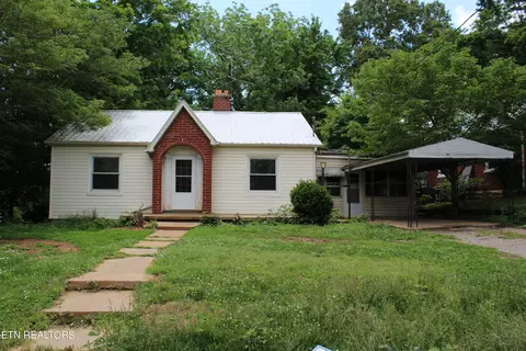 903 W Morris St, Sweetwater, TN 37874