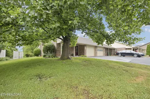 1134 Fielding Dr, Maryville, TN 37804