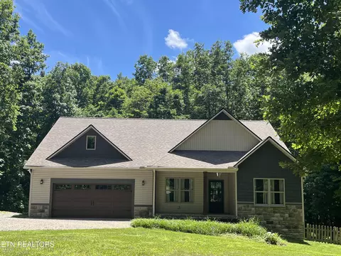 73 Creek Pl, Monterey, TN 38574