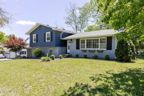 4432 Royalview Rd, Knoxville, TN 37921