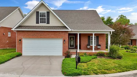 4647 Oak Meadow Way, Knoxville, TN 37918